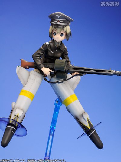 强袭魔女 エーリカ・ハルトマン 