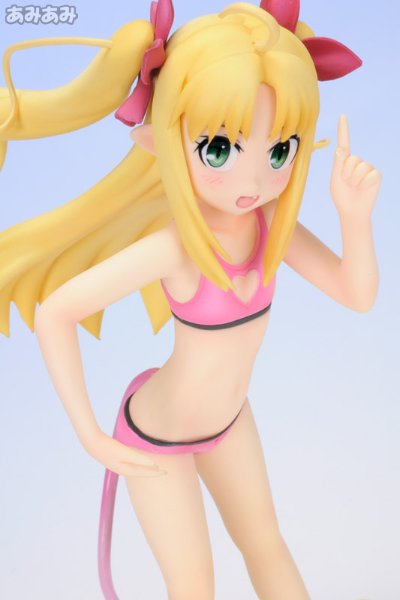 BEACH QUEENS  露蒂的玩具！ 亚斯塔露蒂・尤各瓦尔