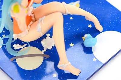 电波女与青春男 藤和艾莉欧 泳装洗澡ver. 夏日橙