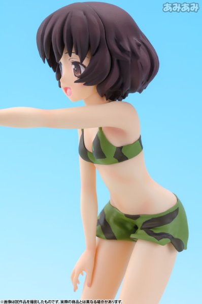 BEACH QUEENS 少女与战车 秋山優花里