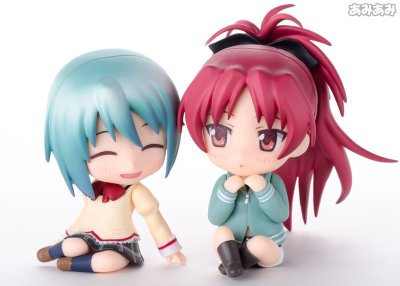 粘土人 #422 美树沙耶香 制服.＆佐倉杏子 私服