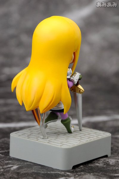 世界树迷宫 骑士の女の子 nano！