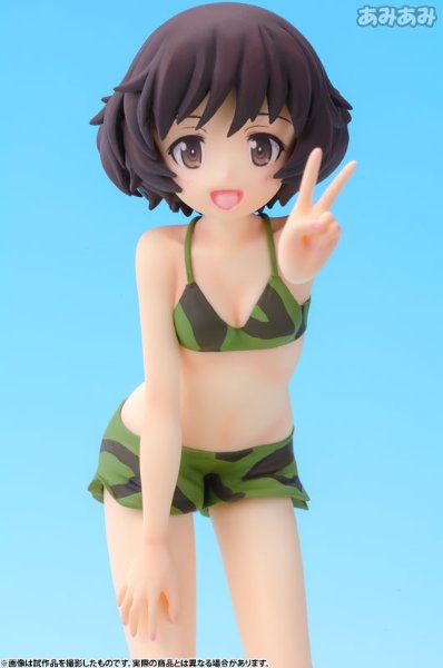 BEACH QUEENS 少女与战车 秋山優花里