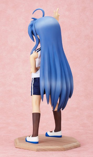幸运星 泉此方 体操服