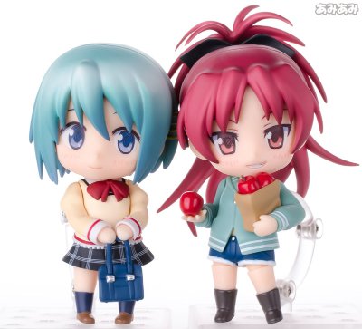 粘土人 #422 美树沙耶香 制服.＆佐倉杏子 私服