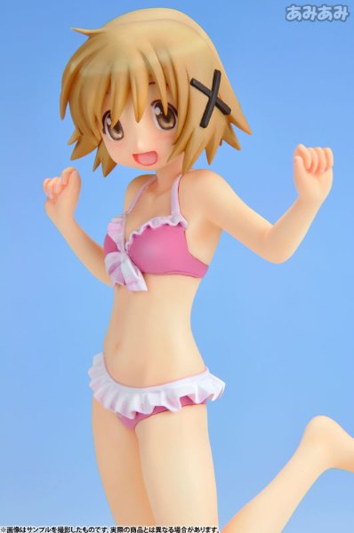 BEACH QUEENS 向阳素描×蜂窝 ゆの