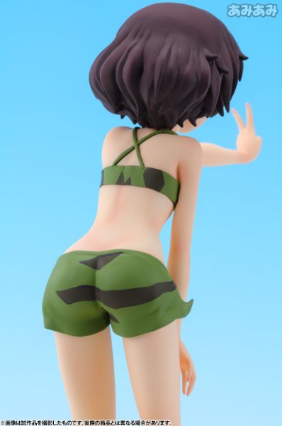 BEACH QUEENS 少女与战车 秋山優花里