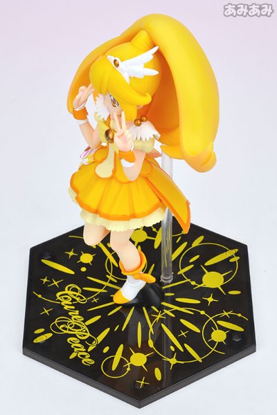 Figuarts ZERO Simle 光之美少女！和平天使