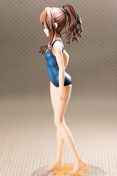 出包王女Darkness 结城美柑 学校泳装版
