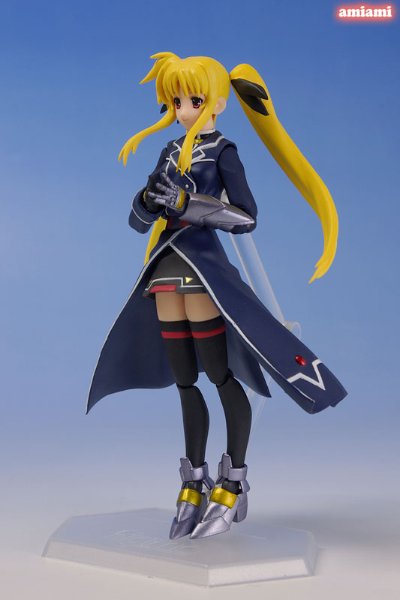 figma#009 魔法少女奈叶StrikerS 菲特·泰斯塔罗沙 战斗夹克