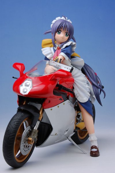 	魔力女管家  安藤まほろ