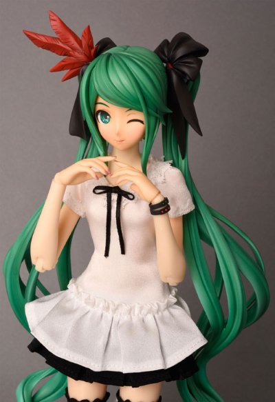 RAH 初音未来 -Project DIVA F- Honey Whip 「豪华ver.」