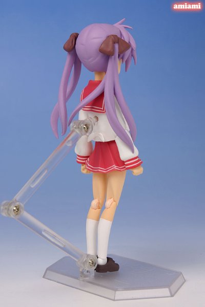 figma#013 幸运星 动画版 柊镜 冬季校服