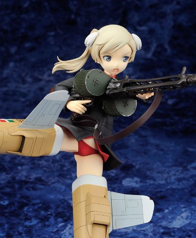 强袭魔女劇場版 マルチナ・クレスピ