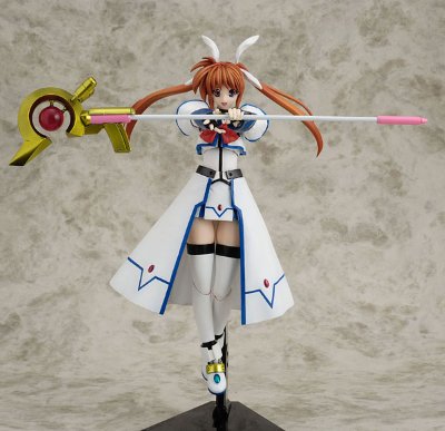 GUTTOKURU人形收藏系列16 魔法少女奈叶StrikerS 高町奈叶