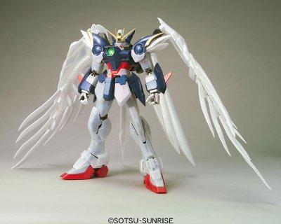 PG 1/60 新机动战记高达W 无尽的华尔兹 XXXG-00W0 飞翼零式高达（EW版）Pearl Mirror Coat Ver.