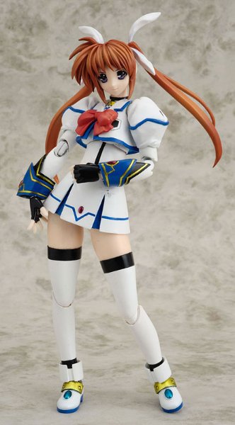 GUTTOKURU人形收藏系列16 魔法少女奈叶StrikerS 高町奈叶