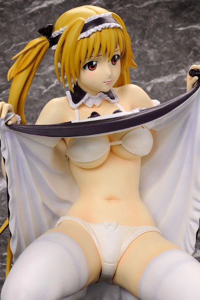 女皇之刃 冥土に誘うもの 艾丽