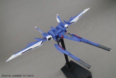 MG 1/100  GAT-X105B/FP 全装备型创制强袭高达