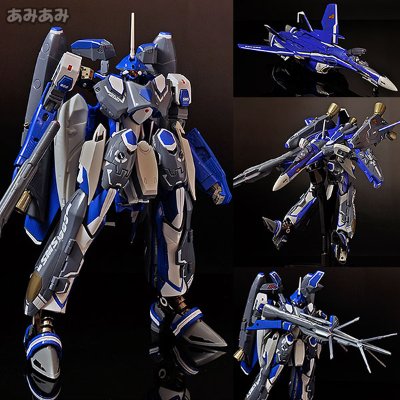 DX超合金 超时空要塞Ｆ VF-25G Messiah Valkyrie ミハエル・ブラン（ミシェル）机