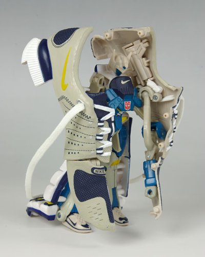 变形金刚 スポーツレーベル コンボイ feat.ナイキ FREE7.0 玛丽ンカラーVer.