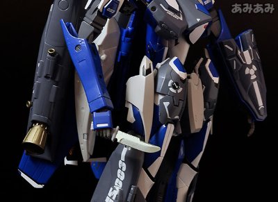 DX超合金 超时空要塞Ｆ VF-25G Messiah Valkyrie ミハエル・ブラン（ミシェル）机