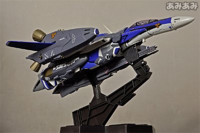 DX超合金 超时空要塞Ｆ VF-25G Messiah Valkyrie ミハエル・ブラン（ミシェル）机