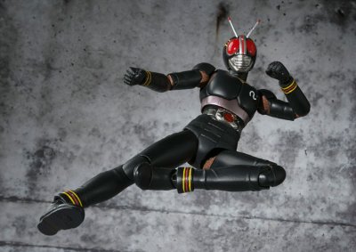 S.H.Figuarts 假面骑士暗日（2013年上市的版本）