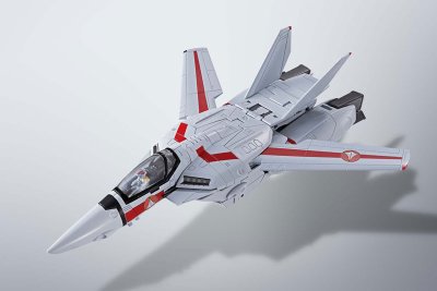 HI-METAL R VF-1J アーマードバルキリー 『超时空要塞マクロス 爱・おぼえていますか』