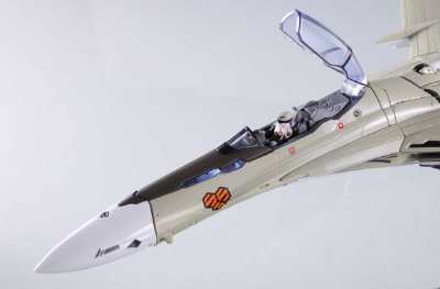 DX超合金 VF-25AMessiah Valkyrie(一般机)