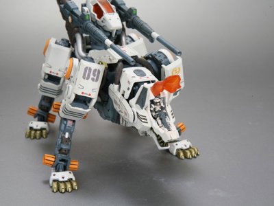 ZOIDS(ゾイド) RHI-3 音速战狼 Plastic Kit