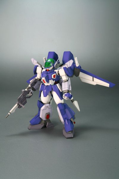 S.U.G.O.I 苍き流星SPTレイズナー レイズナー