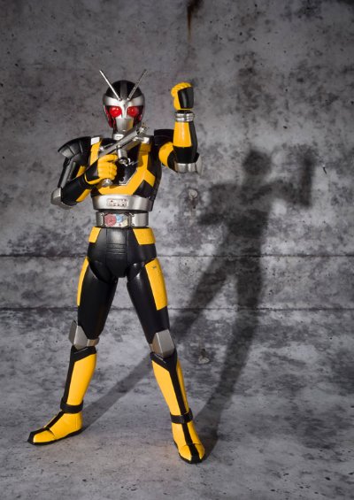 S.H.Figuarts 机械骑士