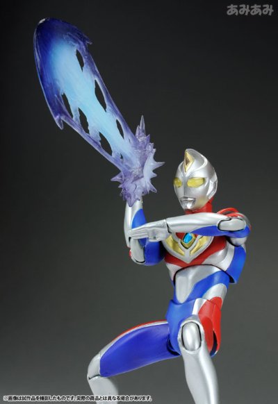 ULTRA-ACT 戴拿奥特曼 戴拿奥特曼  闪亮型