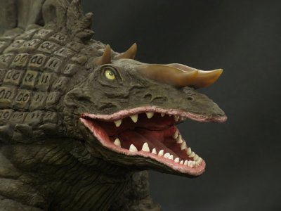 大怪兽系列巨型 史盖顿