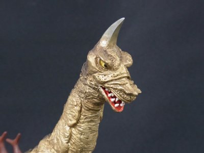 大怪兽系列巨型 哥尔顿