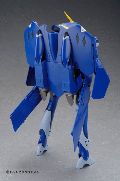 超时空要塞Plus YF-21