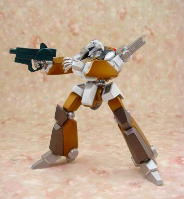 メガゾーン23 花环 可动手办 自治军カラー