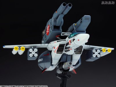 超时空要塞Macross 1/100 VF-1S ストライクバルキリー ファイター 一条辉机