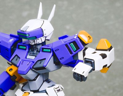 电脳戦机バーチャロン 1/100 MBV-04-G テムジン(Ver.1P) Plastic Kit