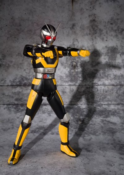 S.H.Figuarts 机械骑士