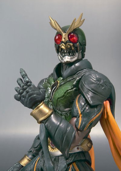 S.H.Figuarts 异类亚极陀