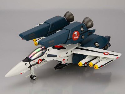 YAMATO超时空要塞系列 1/60 完全変形 VF-1A 一条辉 机 with スーパー＆ストライクパーツ