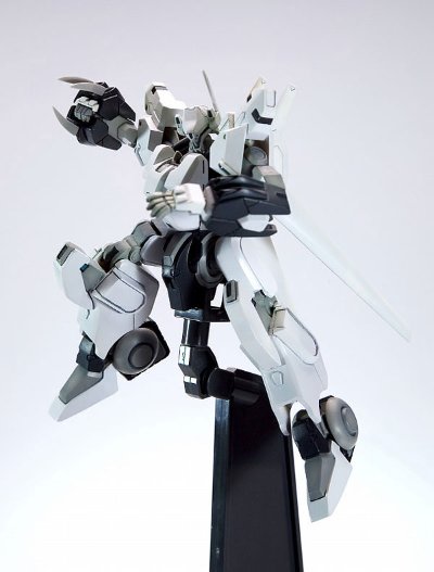 剧场版 机动战舰抚子号 阿丽斯トロメリア Plastic Kit