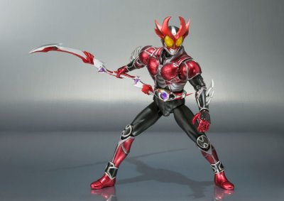 S.H.Figuarts 假面骑士亚极陀 燃烧形态