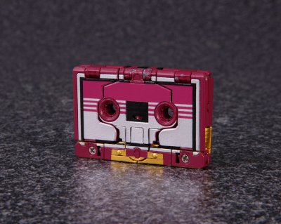变形金刚 Masterpiece MP-13B Soundblaster 音板