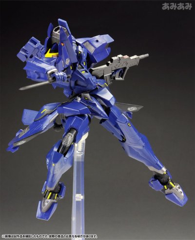 REVOLTECH MUV-LUV Muv-luv No.004 F-18E/F スーパー大黄蜂 黑・ナイヴス仕様
