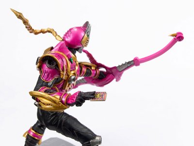 ART WORKS LIMITED 假面骑士 ライアサバイブ