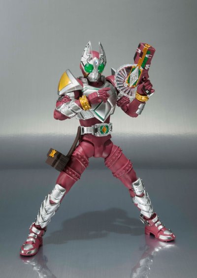 S.H.Figuarts 假面骑士剑 假面骑士星币 与 赤色方块号套装（暂译）