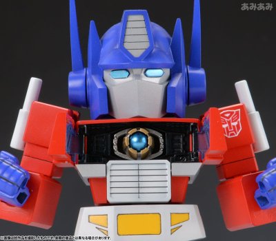 D-スタイル 变形金刚 コンボイ